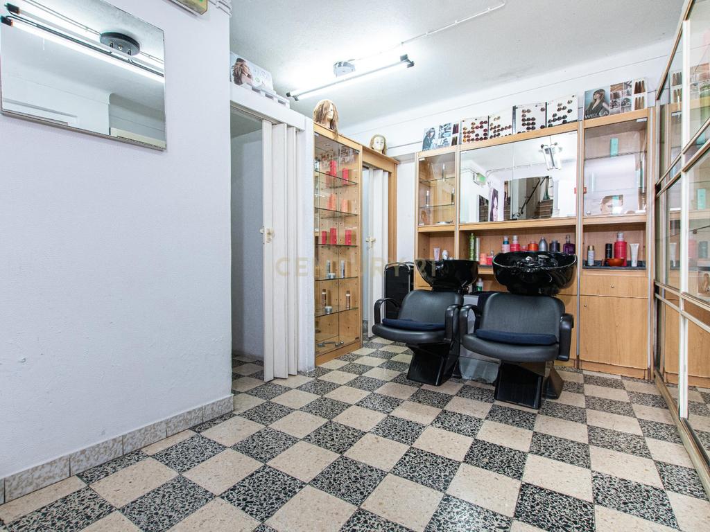 Espaço Comercial (2 pisos) Amadora - Image 10