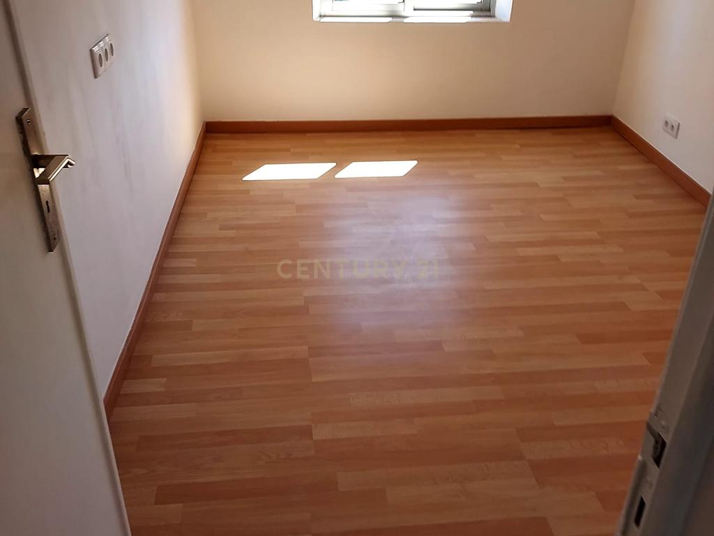 Prédio habitacional para investimento - Image 5