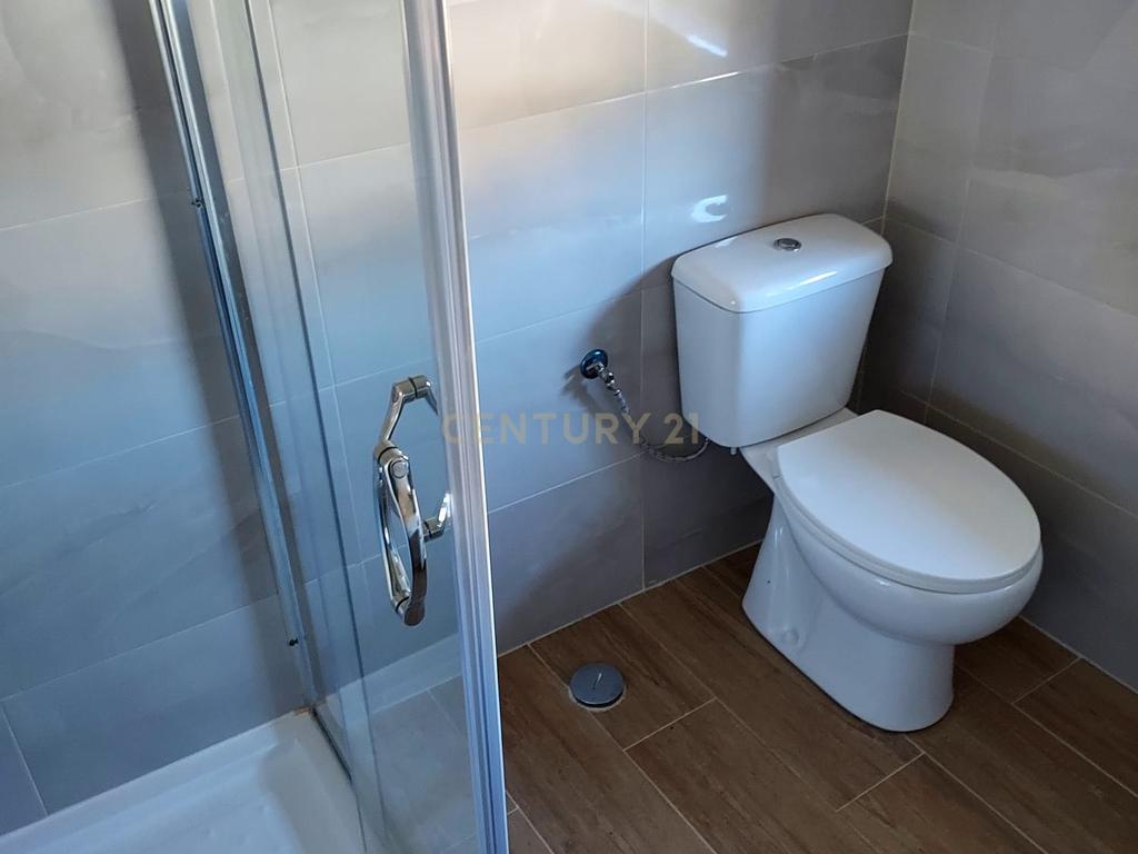 Prédio habitacional para investimento - Image 8