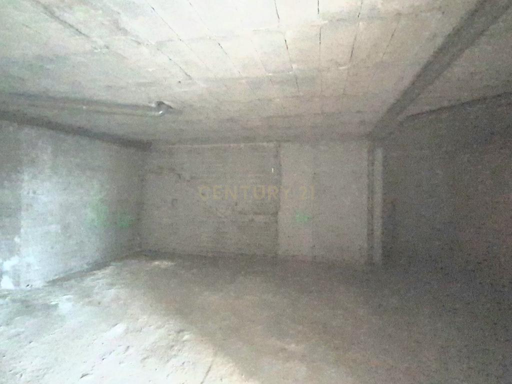undefined - Image 5