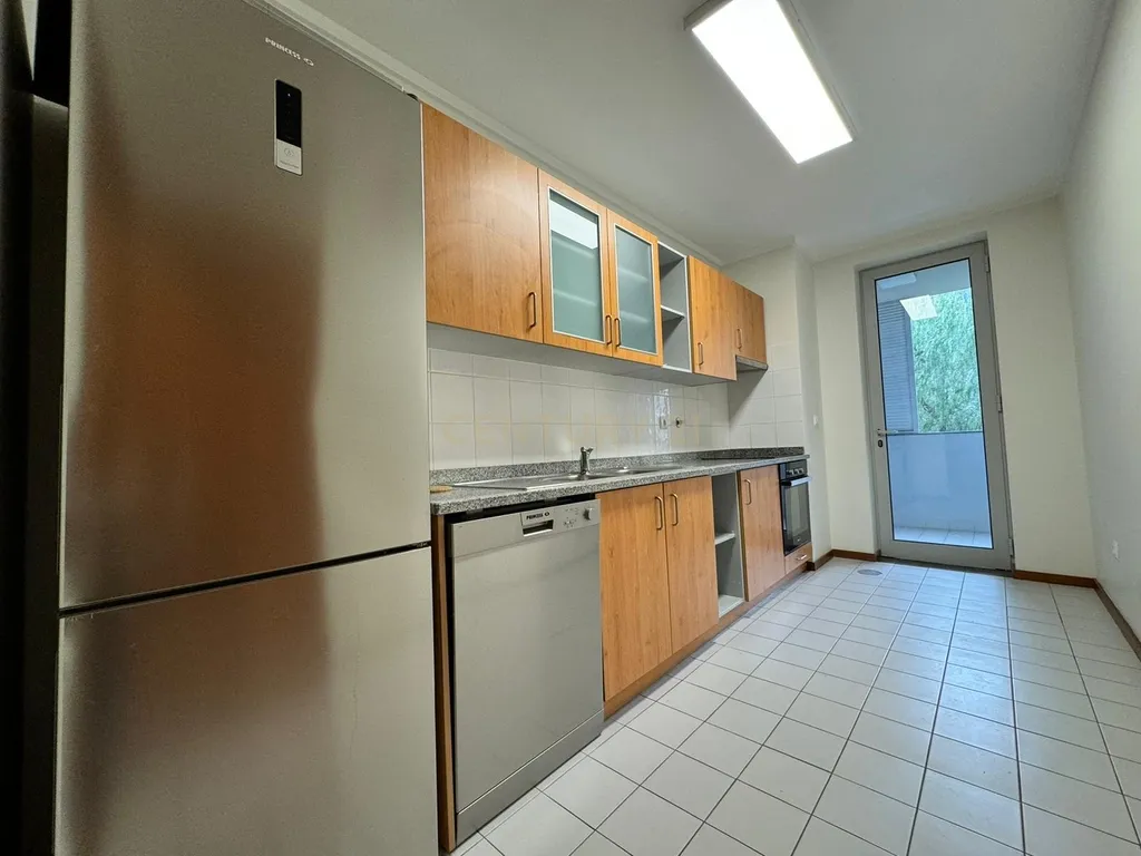 Apartamento T3 para Arrendamento - Santa Cruz, Madeira - Image 15