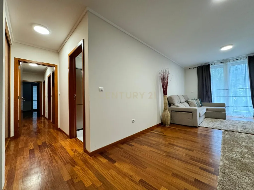 Apartamento T3 para Arrendamento - Santa Cruz, Madeira - Image 6