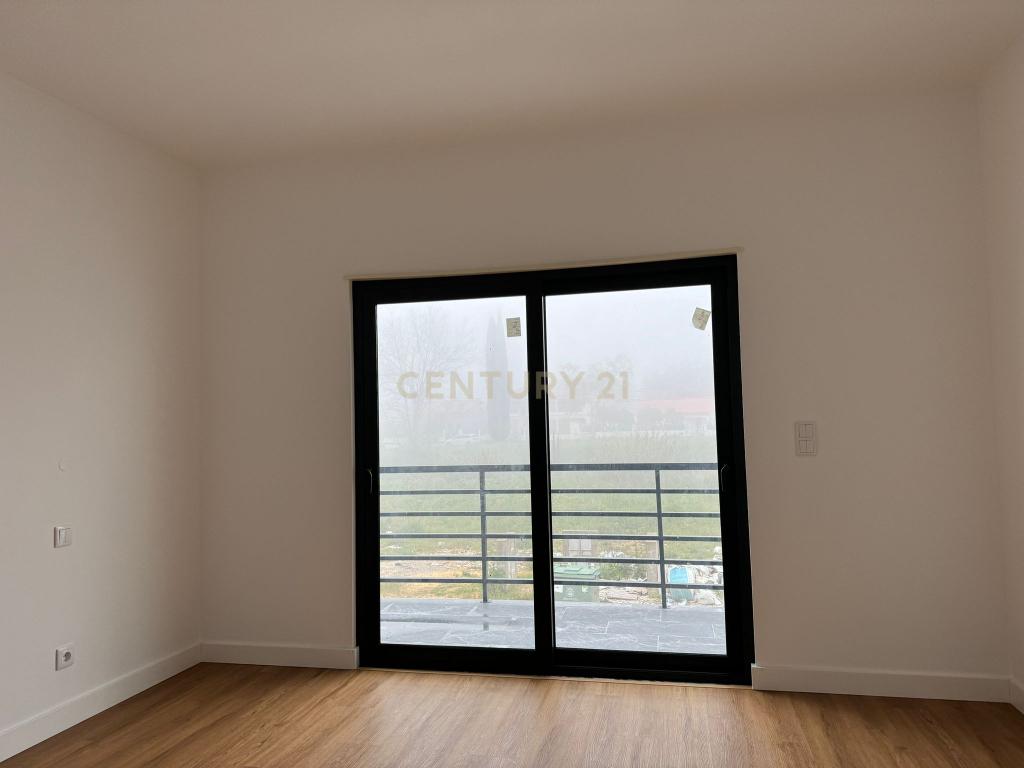 Moradia nova T3 localizada na Maçã, em Sesimbra - Image 13