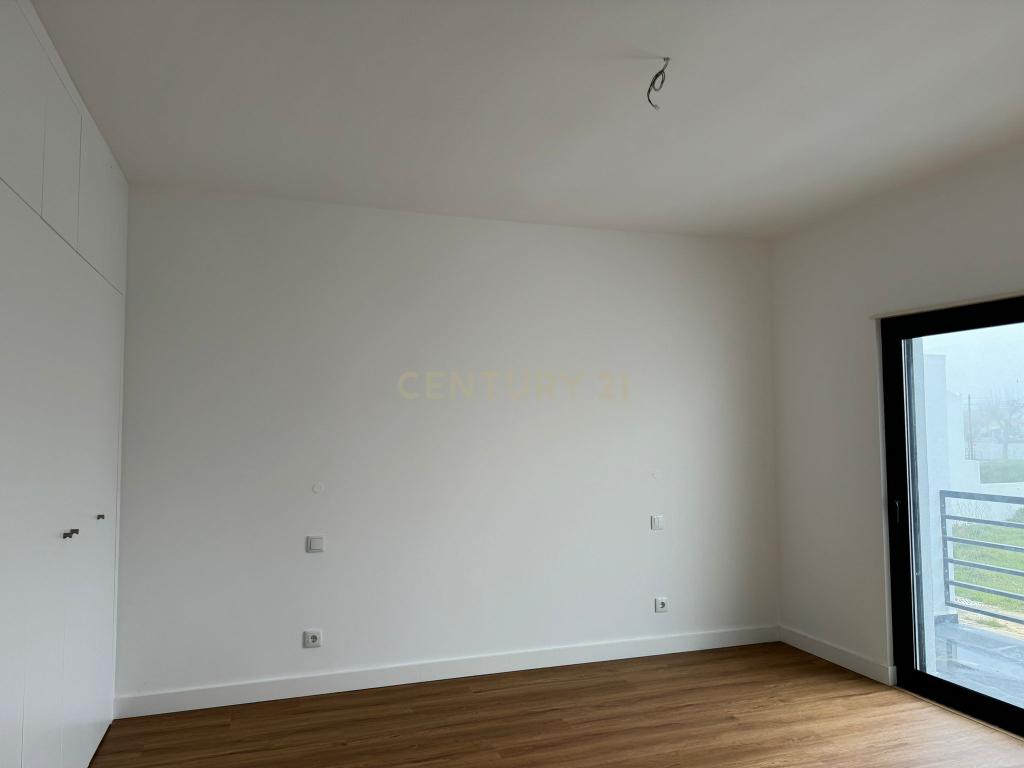 Moradia nova T3 localizada na Maçã, em Sesimbra - Image 15