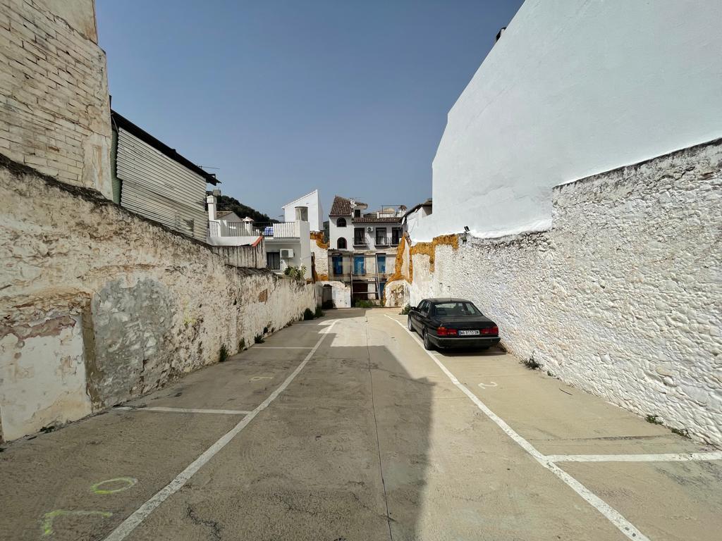 undefined - Image 11