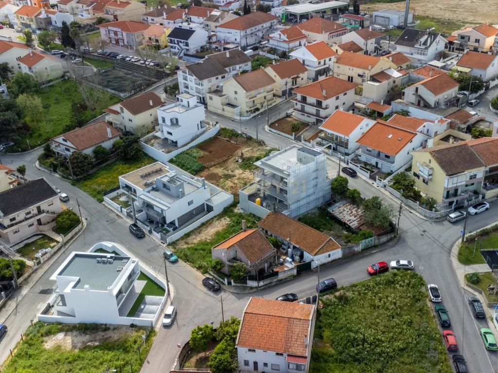 Terreno Urbano (São João da Talha) - Image 16