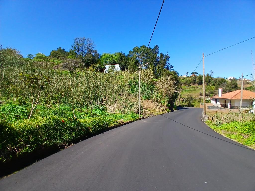 Casinha Típica de Santana, Madeira - Um Refúgio Rural com Potencial de Investimento - Image 30