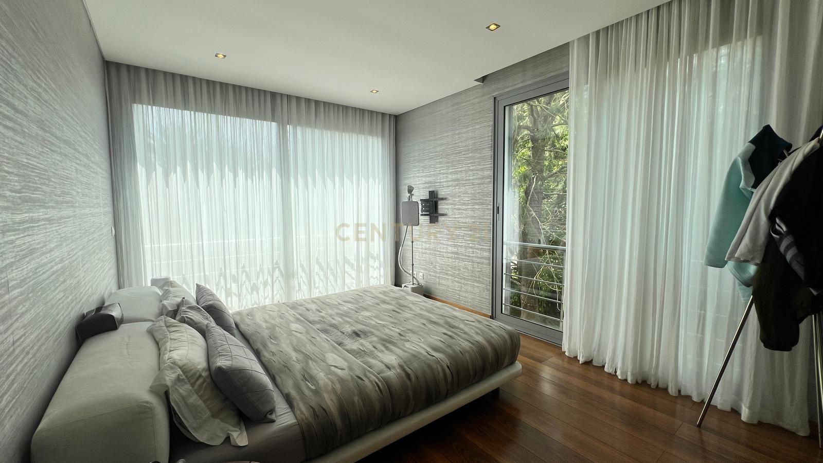 Moradia isolada T5+2 com piscina infinita | Belas Clube de Campo - Image 8