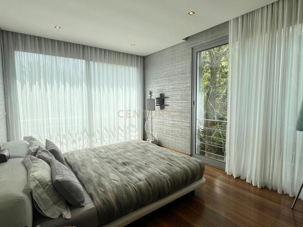 Moradia isolada T5+2 com piscina infinita | Belas Clube de Campo - Image 8