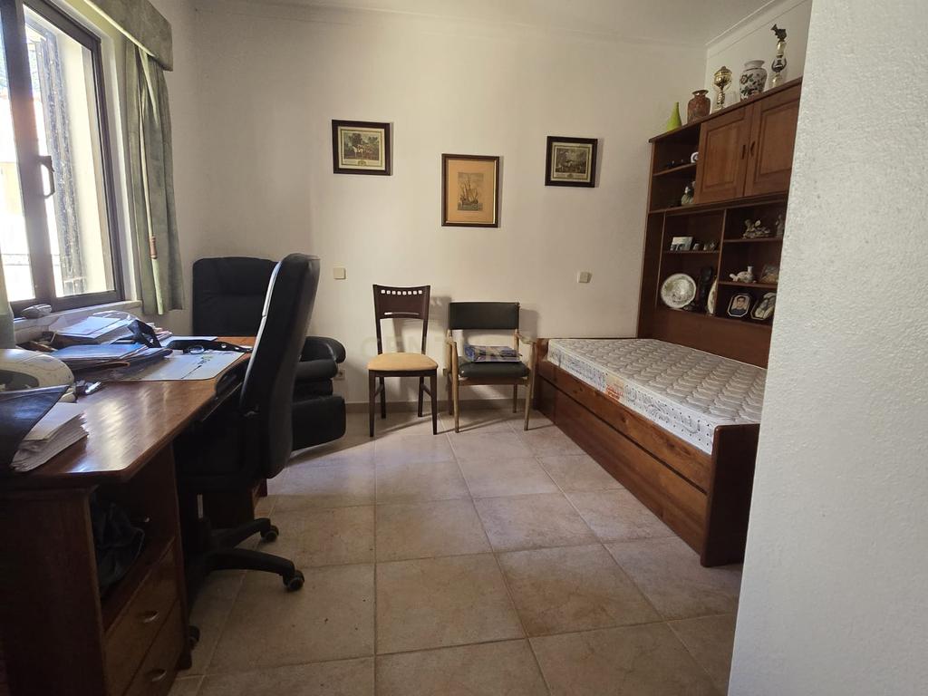 Moradia típica Algarvia 3 Quartos na zona Ribeirinha da cidade de Portimão. - Image 19
