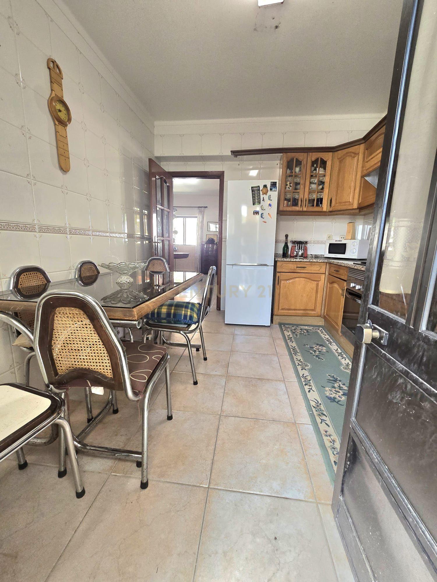 Moradia típica Algarvia 3 Quartos na zona Ribeirinha da cidade de Portimão. - Image 7