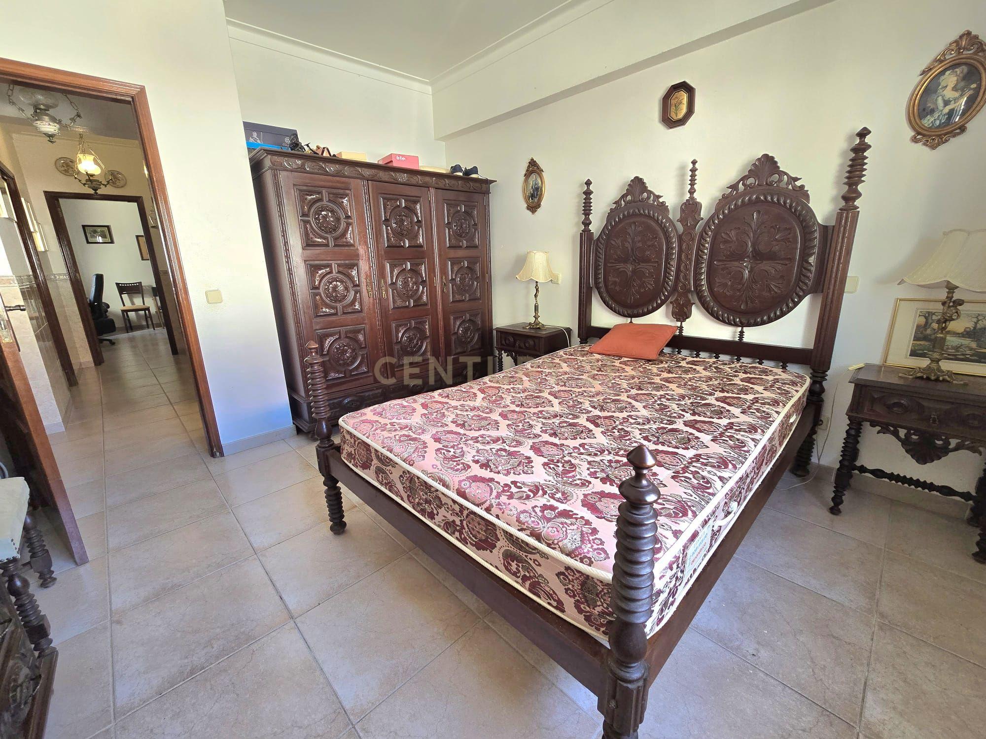 Moradia típica Algarvia 3 Quartos na zona Ribeirinha da cidade de Portimão. - Image 15