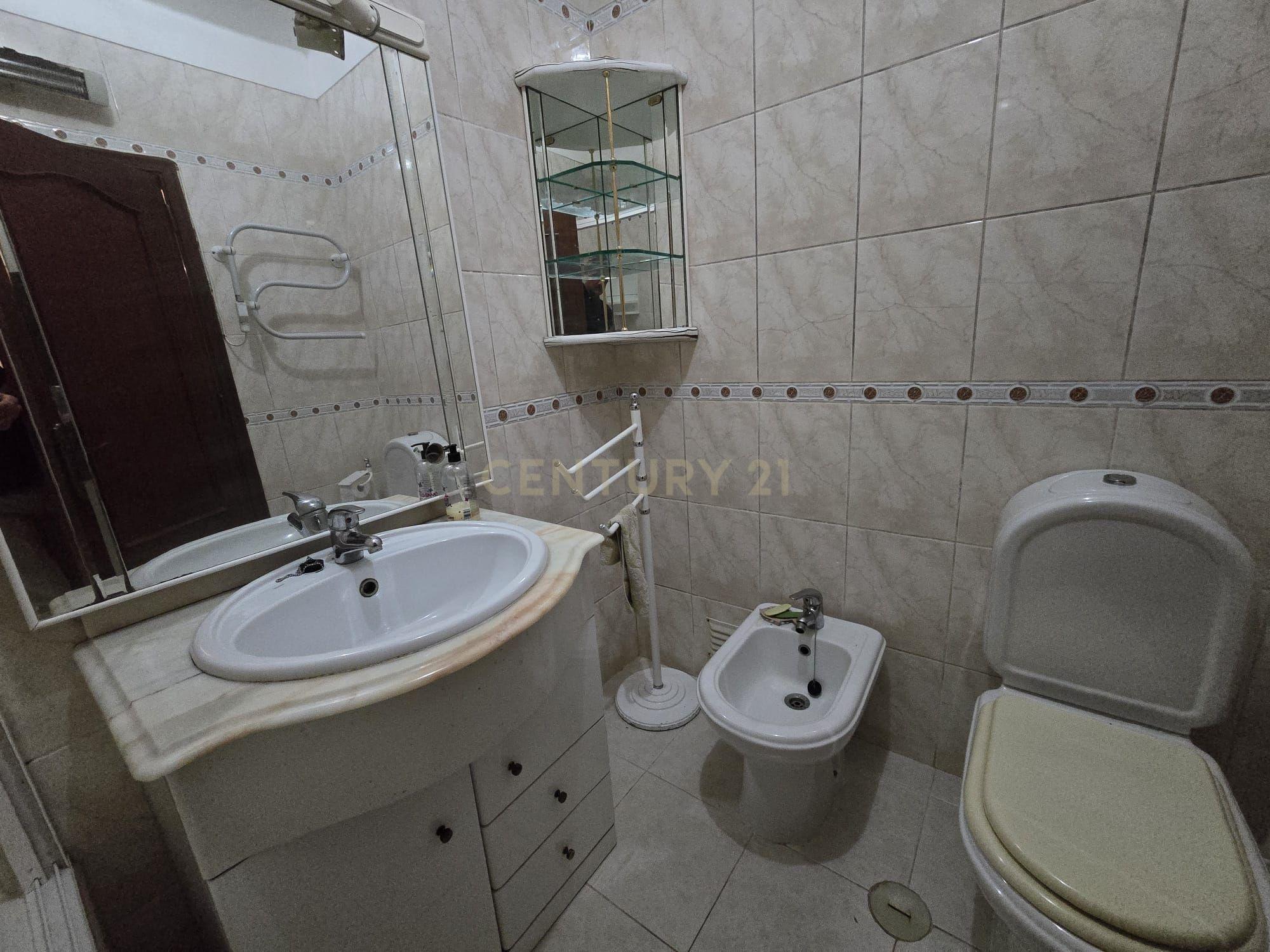 Moradia típica Algarvia 3 Quartos na zona Ribeirinha da cidade de Portimão. - Image 20
