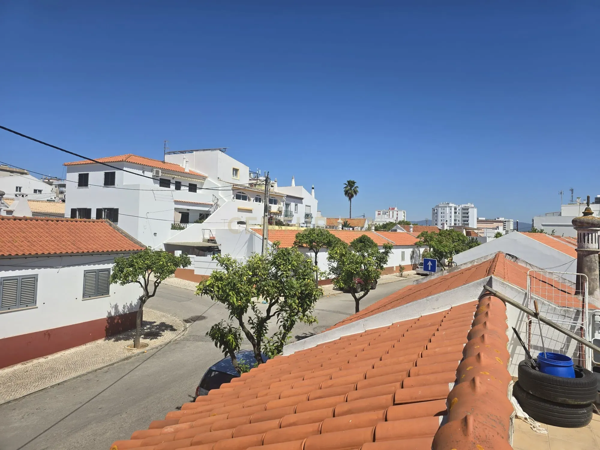Moradia típica Algarvia 3 Quartos na zona Ribeirinha da cidade de Portimão. - Image 32