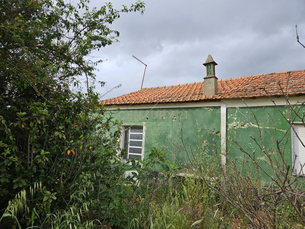 Oportunidade Única! Terreno Rústico com Habitação para Recuperar em Mexilhoeira Grande, Portimão - Image 18