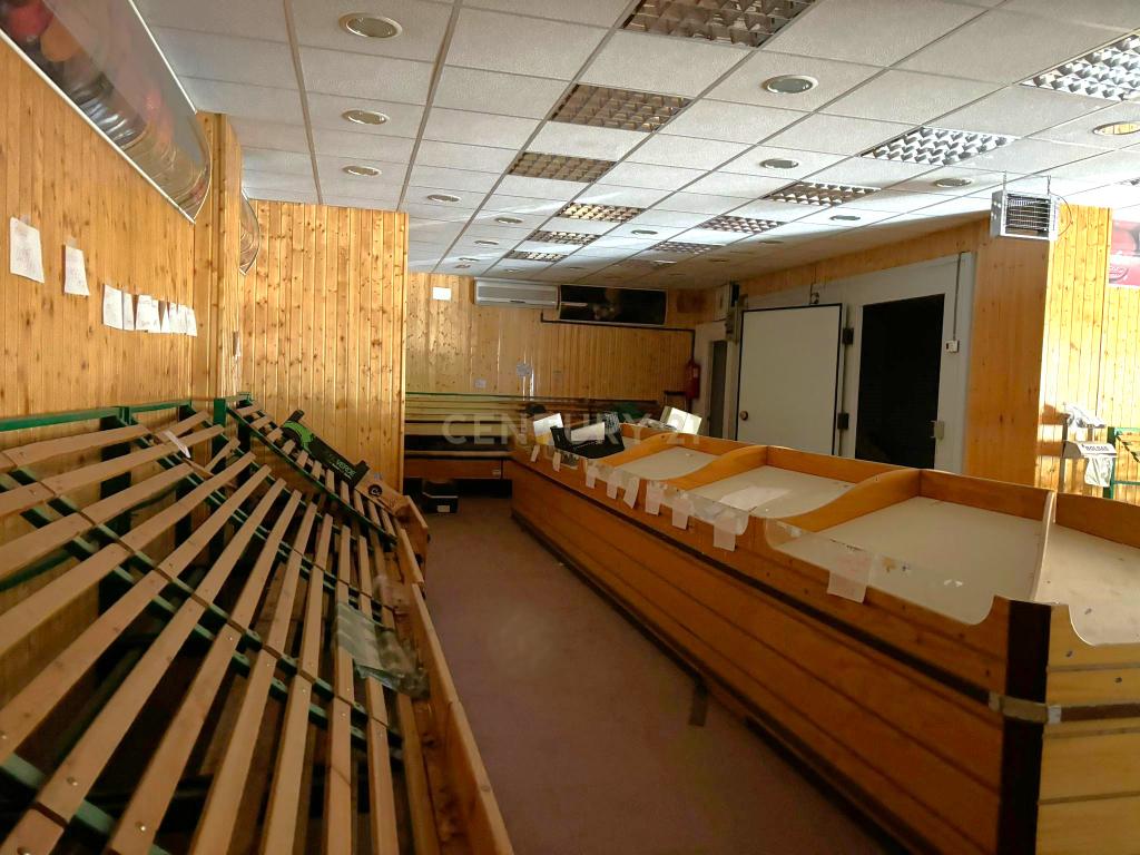 undefined - Image 7