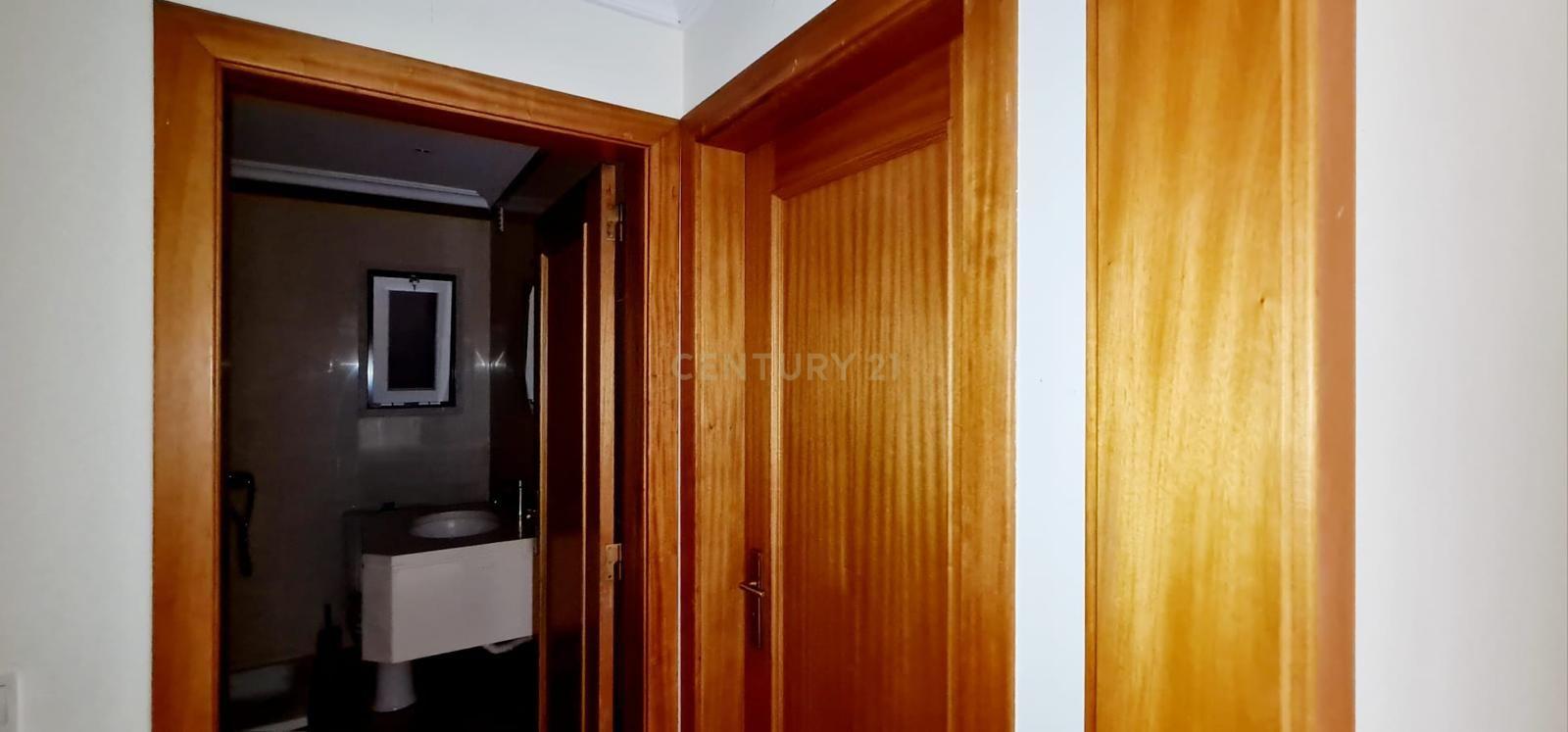 Moradia T4 Samora Correia - Image 13