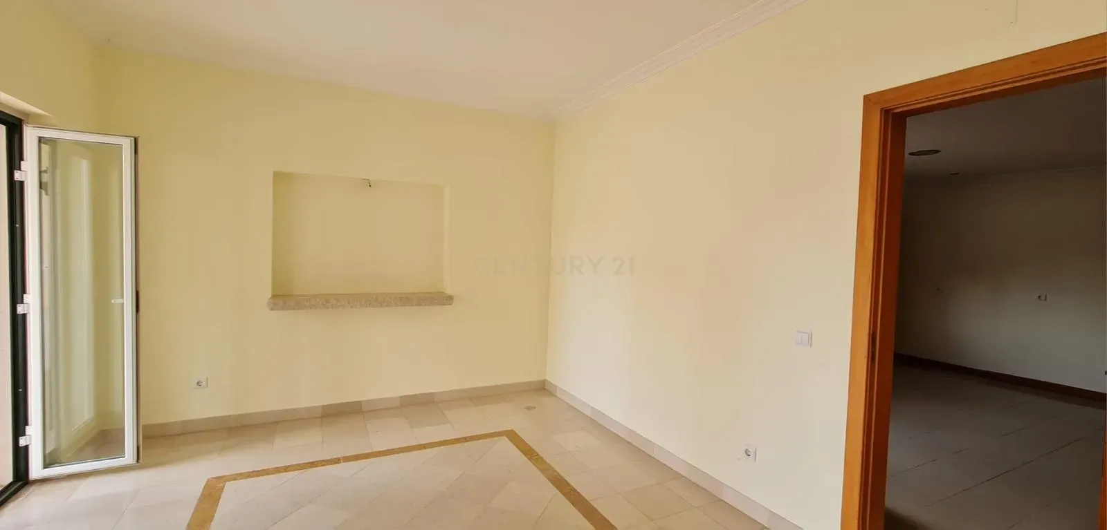 Moradia T4 Samora Correia - Image 11