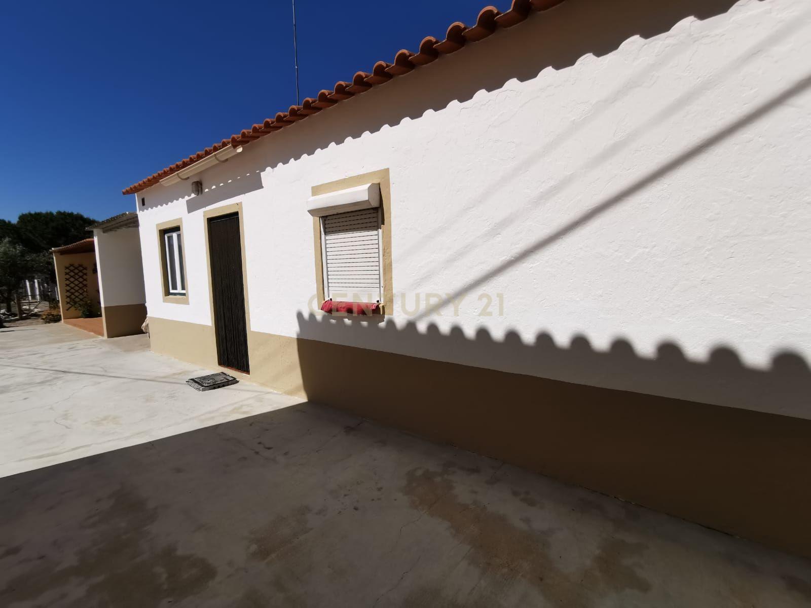 Moradias T3 + T2 (Lote com 1.500m2 - Santa Justa, Couço, Coruche - Image 23