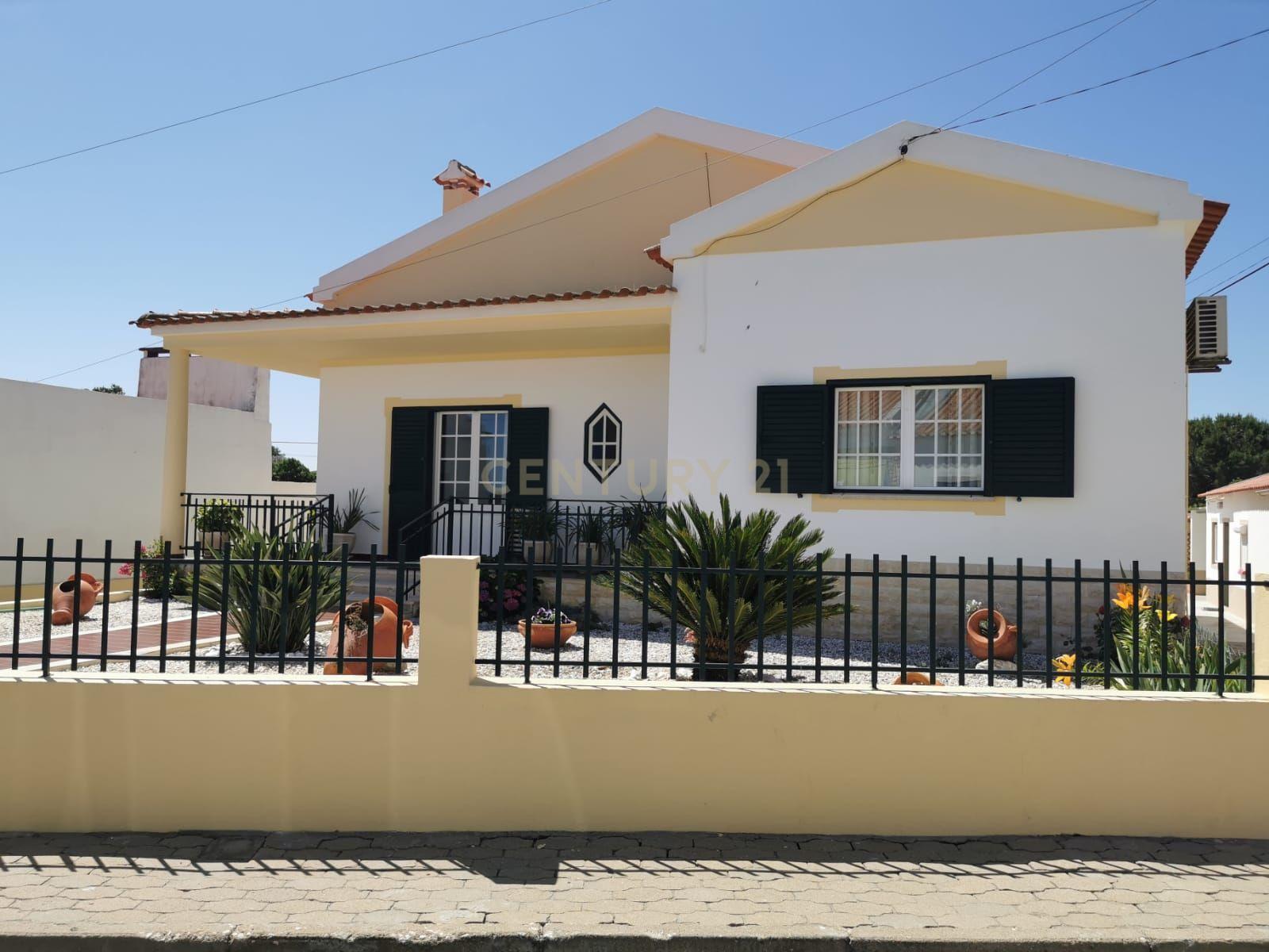Moradias T3 + T2 (Lote com 1.500m2 - Santa Justa, Couço, Coruche - Image 27