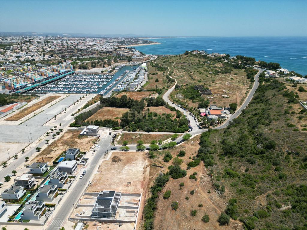 Terreno junto à Marina em Albufeira - Image 2