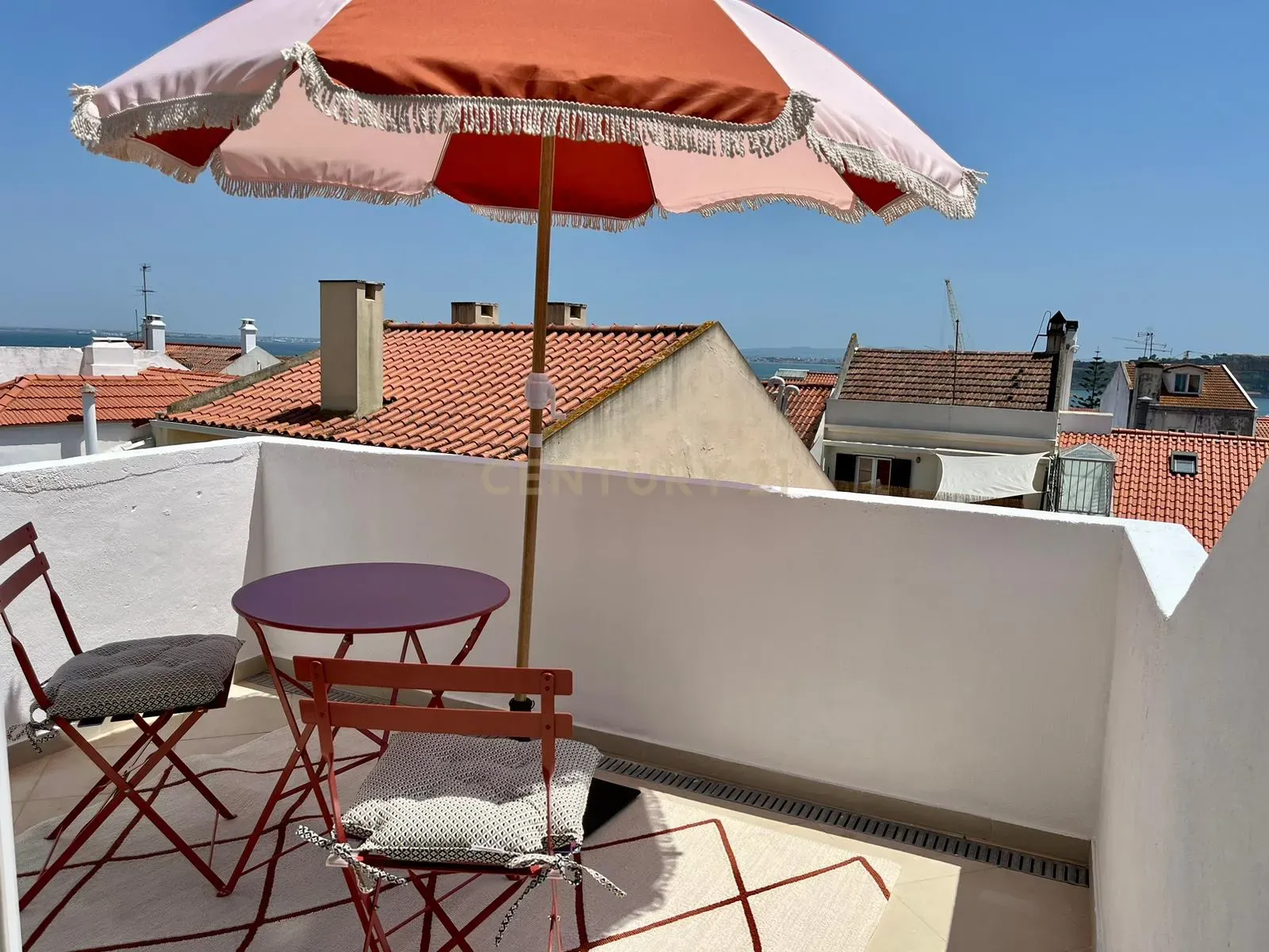 Apartamento T3 Duplex de luxo na Estrela, Lapa em Lisboa - Image 1