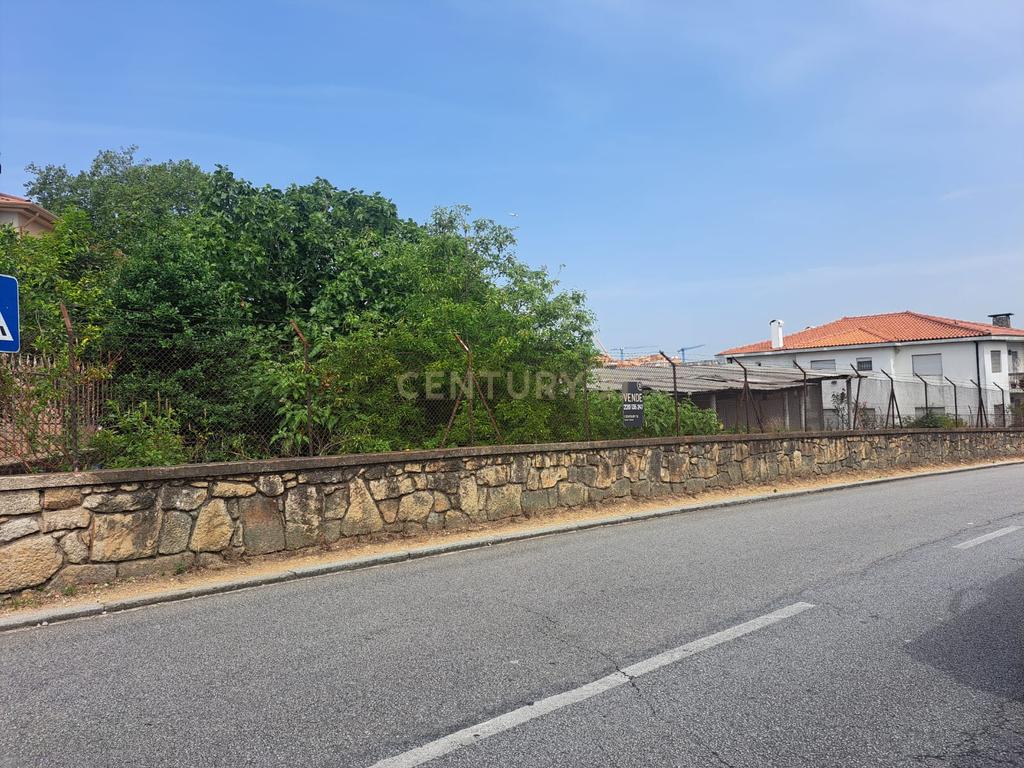 **Terreno para Construção à Venda - 711,75 m² no Candal, Vila Nova de Gaia** - Image 6
