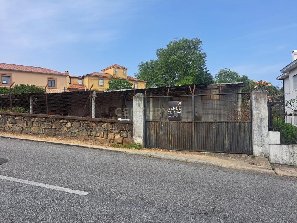 **Terreno para Construção à Venda - 711,75 m² no Candal, Vila Nova de Gaia** - Image 5