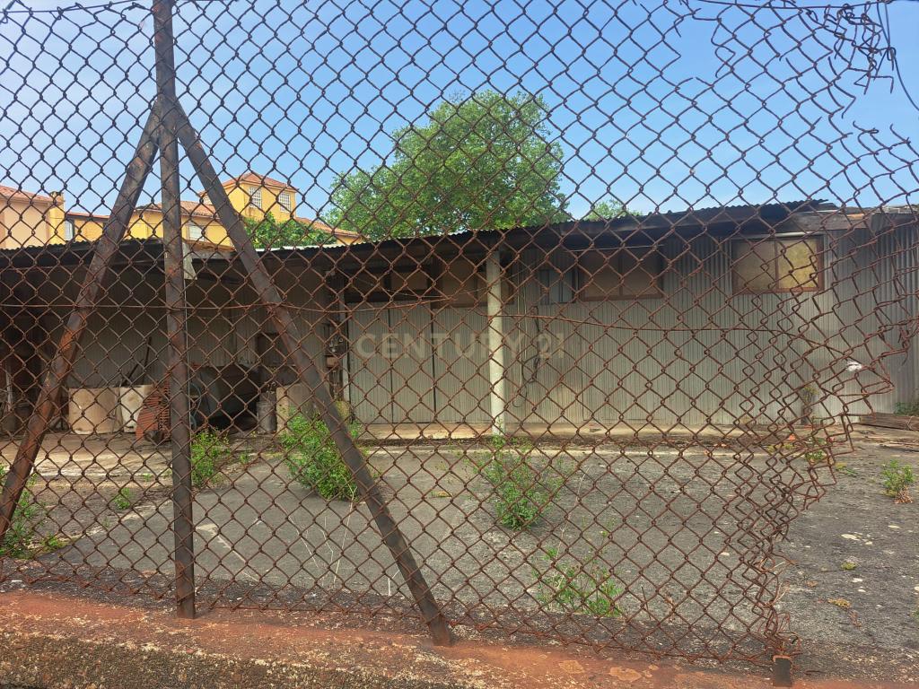 **Terreno para Construção à Venda - 711,75 m² no Candal, Vila Nova de Gaia** - Image 8