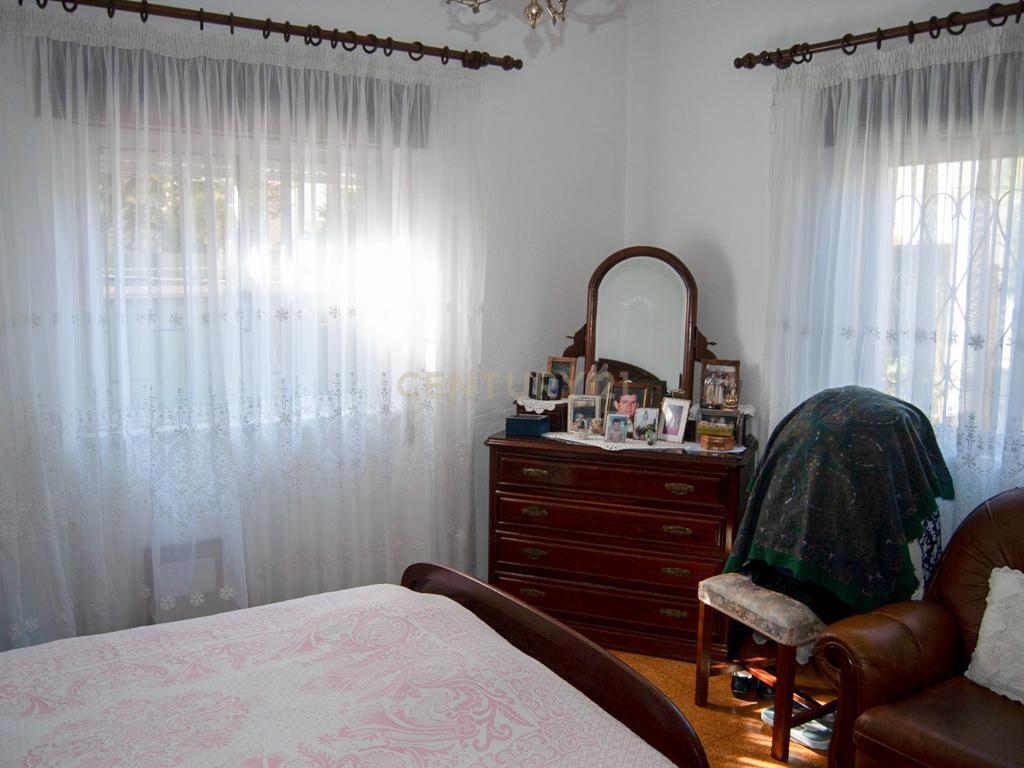 Moradia Isolada T5 Quinta do Conde (INVESTIMENTO) - Image 8