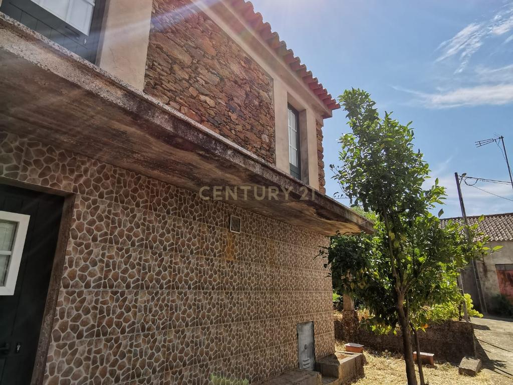 Casa de Campo na Lameirinha - Image 2