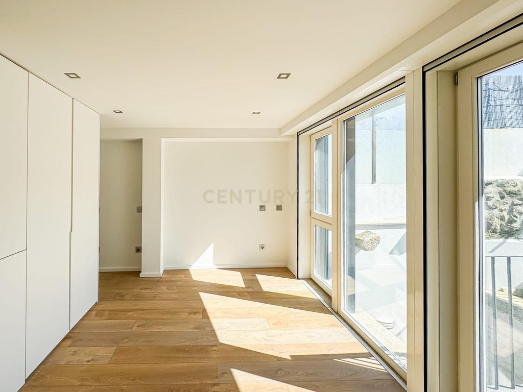 Novo Empreendimento R.D Lofts-T1 - Image 10