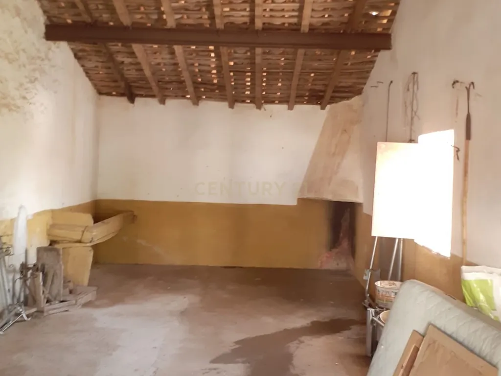 Moradia em Santo Antonio do Baldio, inserida num terreno URBANO de cerca 5.888 metros quadrados. - Image 34