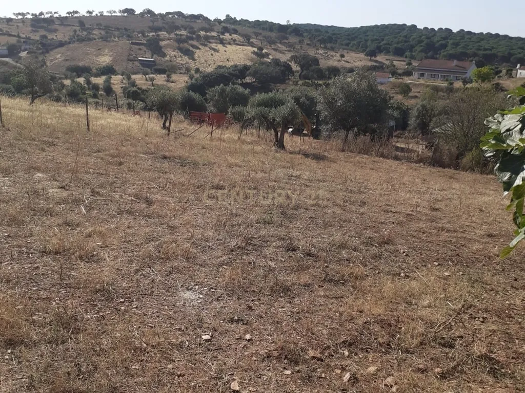 Moradia em Santo Antonio do Baldio, inserida num terreno URBANO de cerca 5.888 metros quadrados. - Image 48