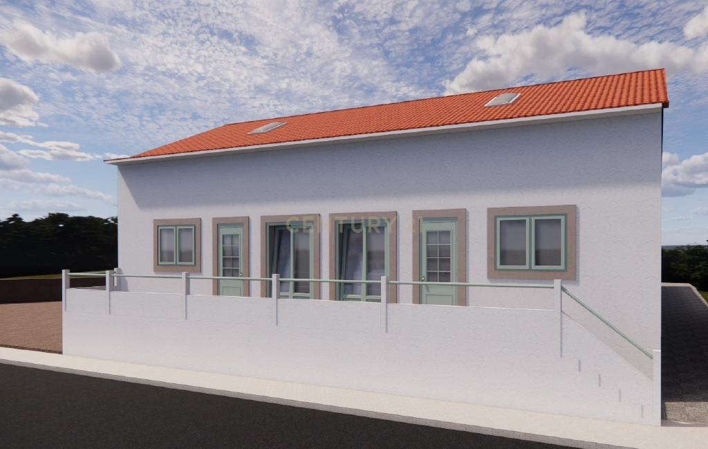 Moradia Geminada T2 com Projeto Aprovado - Image 6