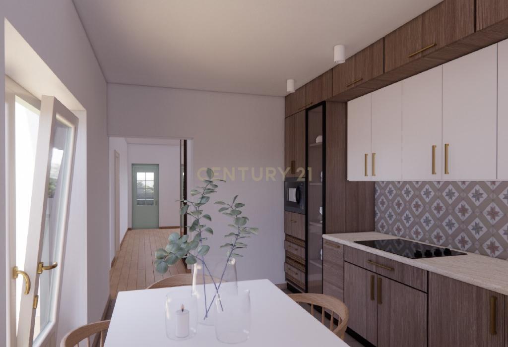 Moradia T2 Geminada com Terreno Urbano - Image 5