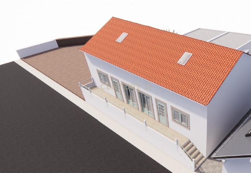 Moradia T2 Geminada com Terreno Urbano - Image 4