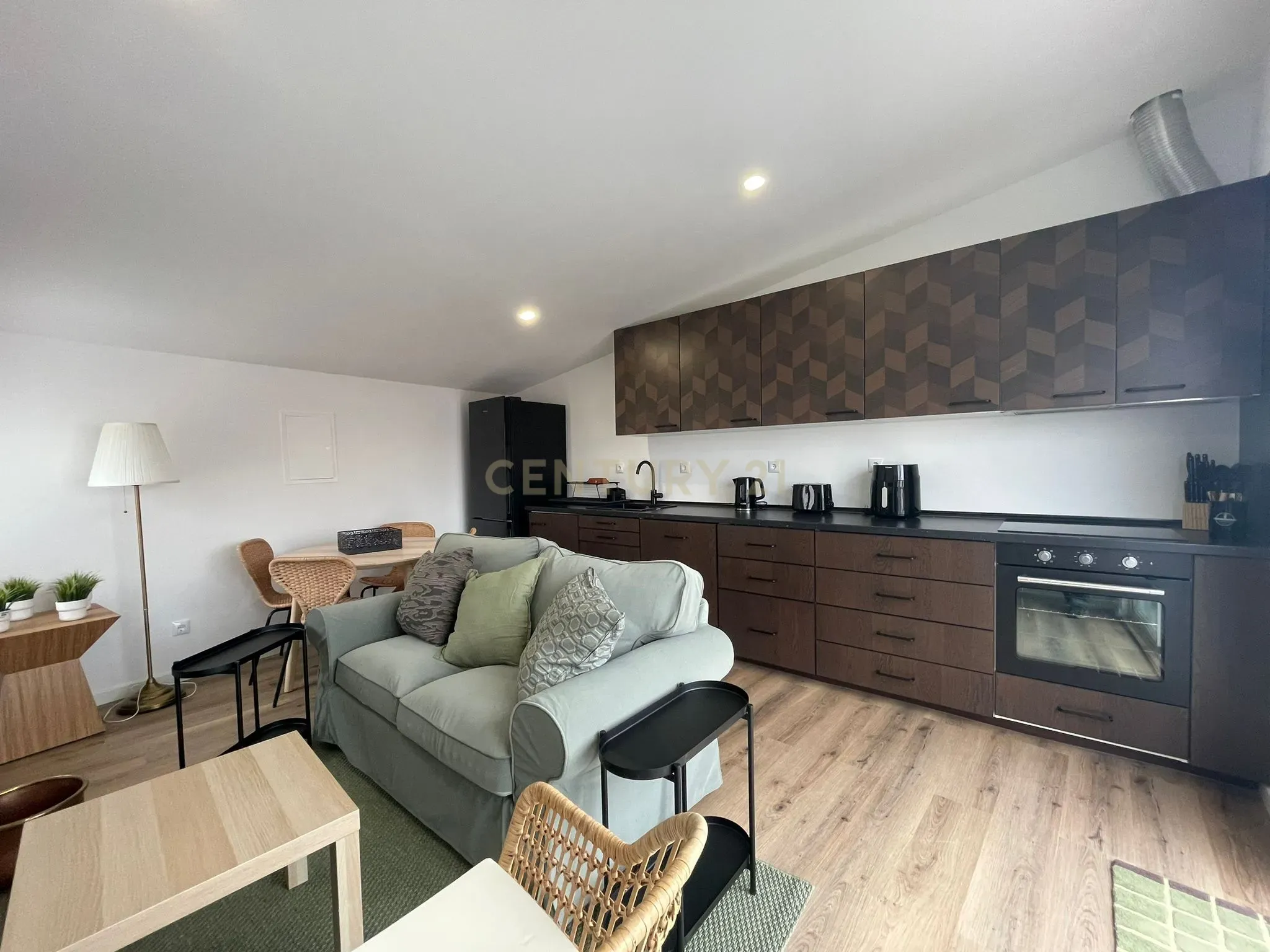 Apartamento T3 Duplex à Venda em Vila Viçosa - Mobilado e Equipado, Pronto a Habitar! - Image 6