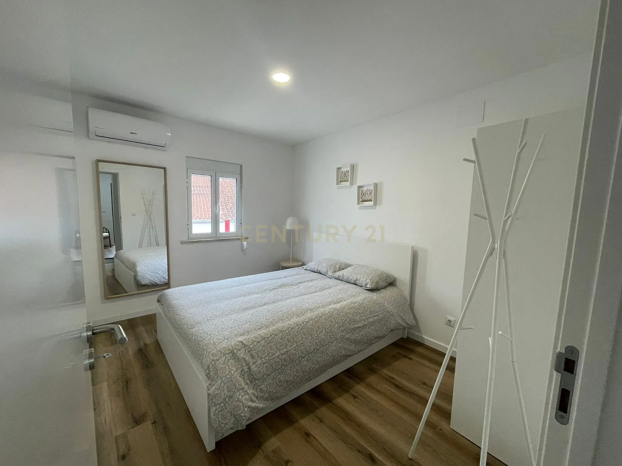 Apartamento T3 Duplex à Venda em Vila Viçosa - Mobilado e Equipado, Pronto a Habitar! - Image 12