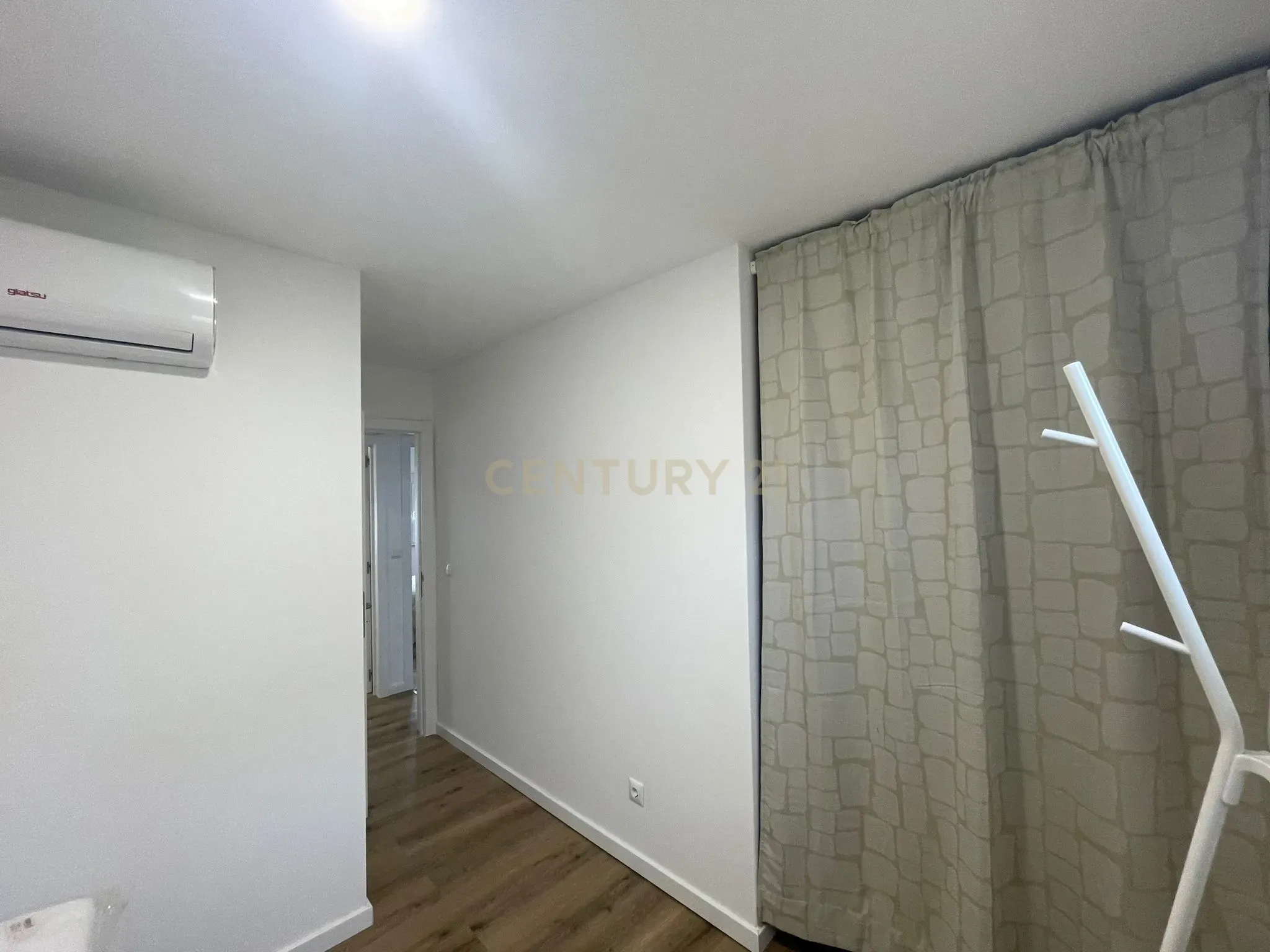 Apartamento T3 Duplex à Venda em Vila Viçosa - Mobilado e Equipado, Pronto a Habitar! - Image 14