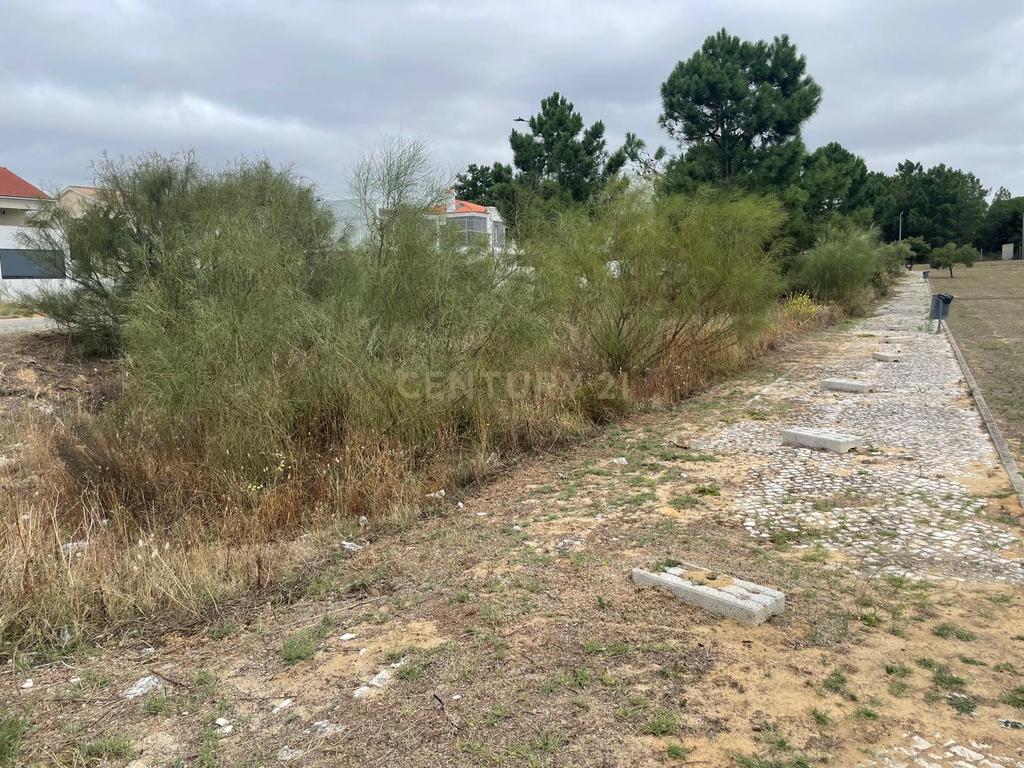 Lote de terreno para construção de Moradia, Apartamentos e Loja ou apenas Apartamentos - em Aires, Palmela - Image 14