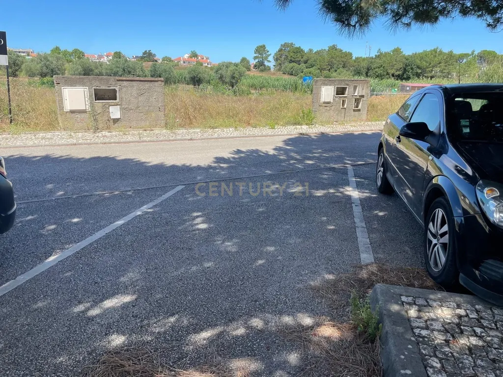 Lote (n.18) de Terreno para construção de moradia em Quinta do Texugo, em Sesimbra - Image 2