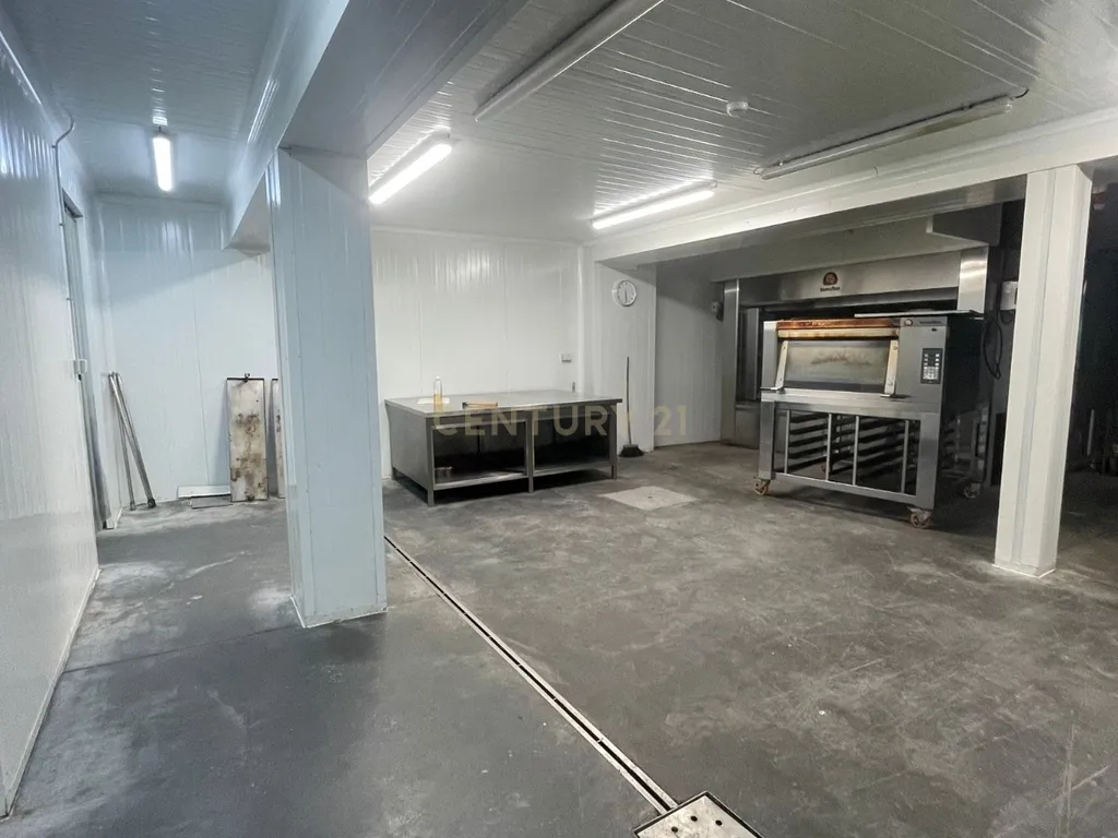Moradia T4 - Image 29
