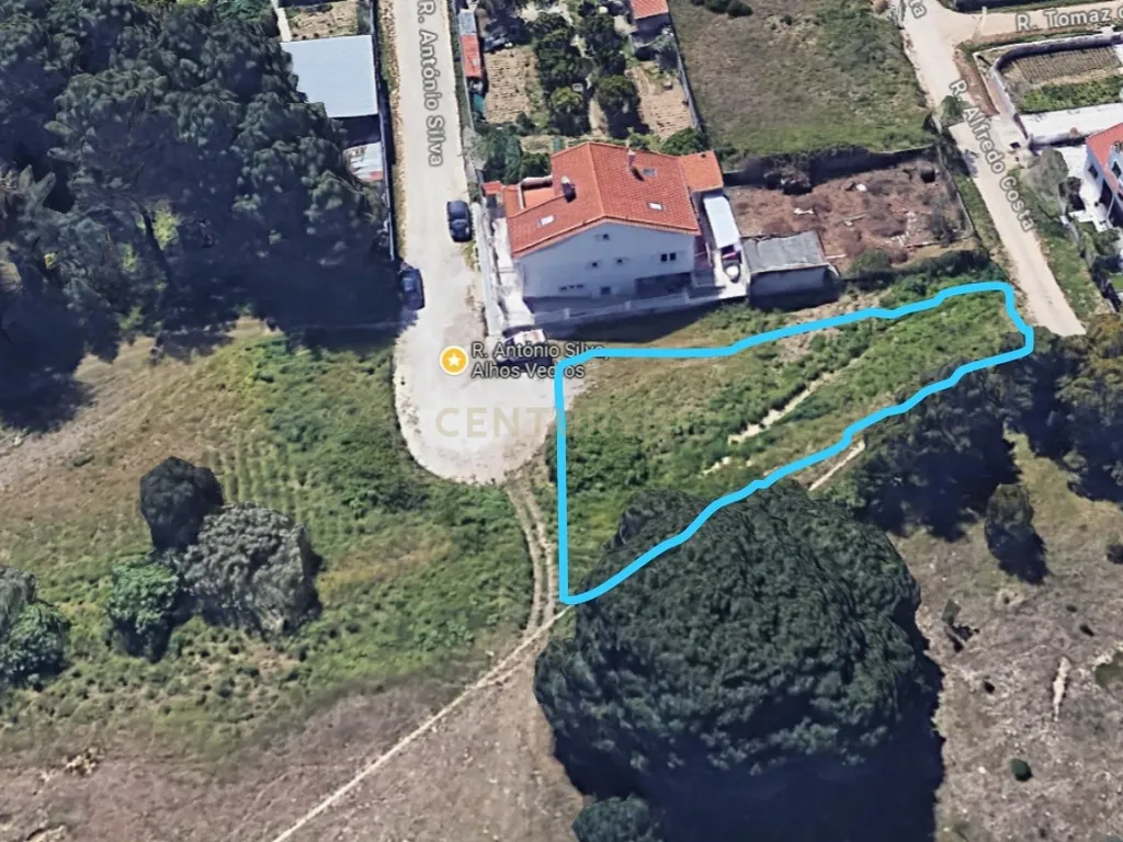 Terreno Urbano com 685m2, em Alhos Vedros - Image 4