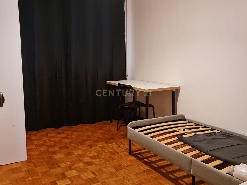 Apartamento T3 ao Polo Universitário - Image 10