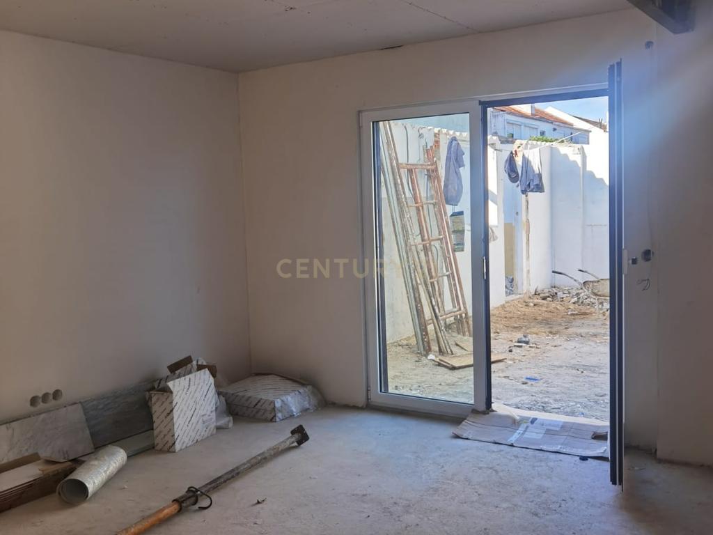 Vende-se Moradia em Bacelos de Gaio. Seixal. - Image 12