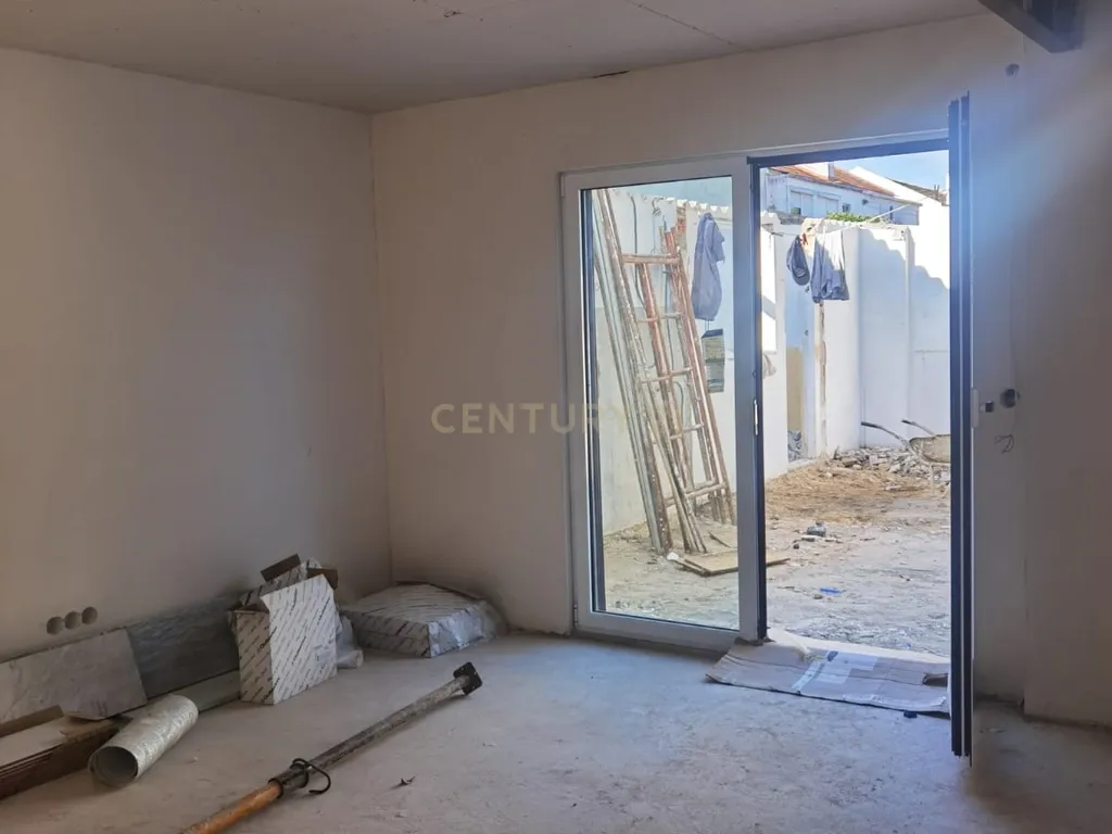 Vende-se Moradia em Bacelos de Gaio. Seixal. - Image 12