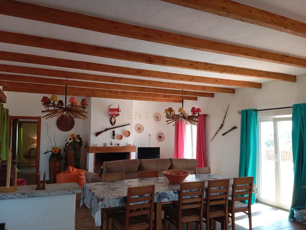 Monte em Serpa,  14 Hectares e moradia remodelada - Image 7