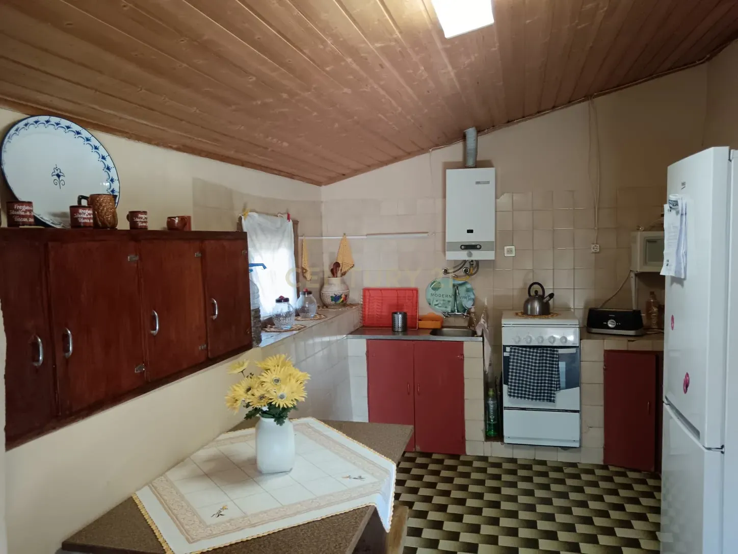 Moradia com terreno em Santo André das Tojeiras, Castelo Branco - Image 12