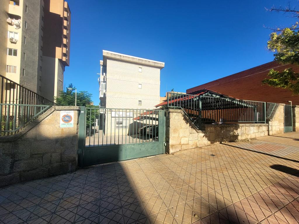 undefined - Image 17